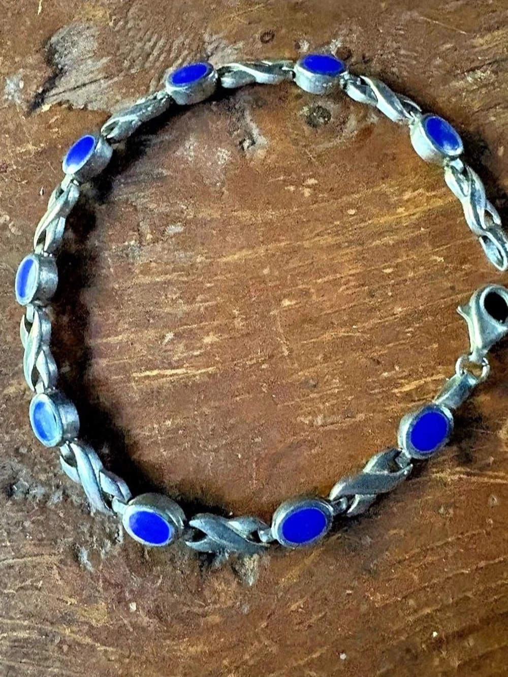 Native American Navajo Blue Lapis Link Bracelet set in Sterling silver. 71/2”11